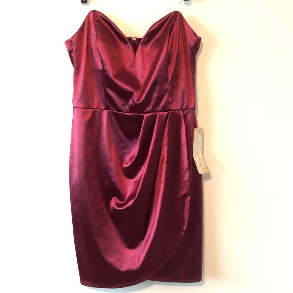 Social Couture Mini Dress L
